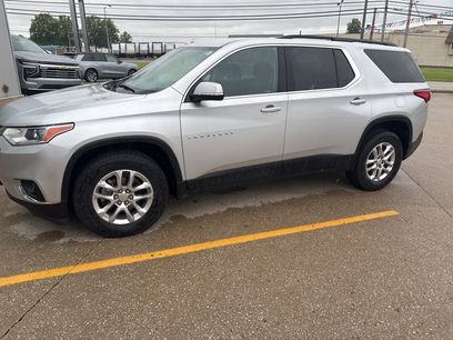 Used 2020 Chevrolet Traverse LT w/ Driver Confidence II Package