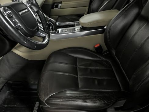 Used 2017 Land Rover Range Rover Sport image 18