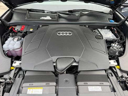 New 2026 Audi Q8 Premium Plus image 16