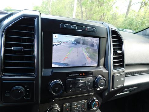 Used 2018 Ford F150 XLT w/ Equipment Group 302A Luxury image 10