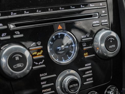 Used 2014 Aston Martin V8 Vantage S RWD image 65