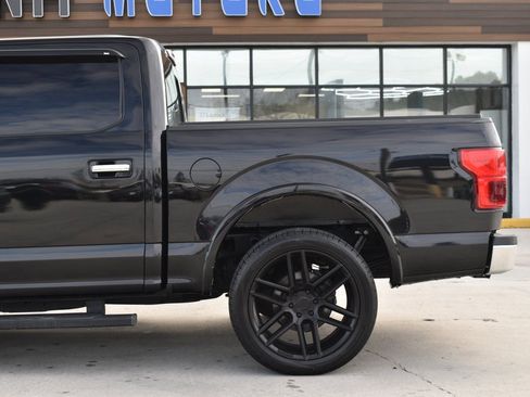 Used 2020 Ford F150 Lariat image 23