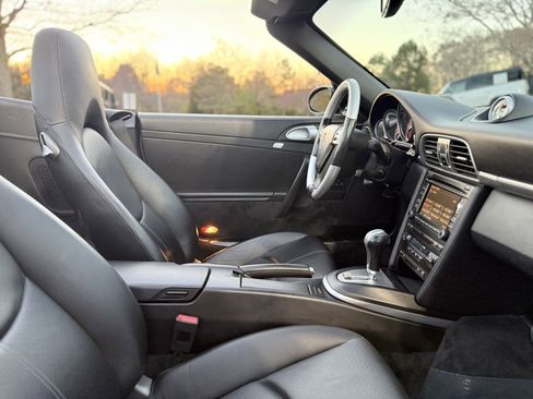 Used 2009 Porsche 911 Turbo image 41