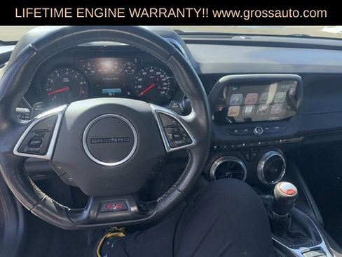 Used 2016 Chevrolet Camaro SS RWD image 6