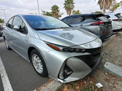 Used 2021 Toyota Prius Prime Limited w/ Carpet Mat Package (TMS)