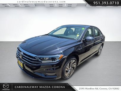 Used 2020 Volkswagen Jetta SEL Premium