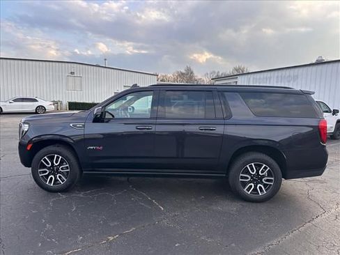 Certified 2023 GMC Yukon XL AT4 w/ AT4 Premium Package image 7