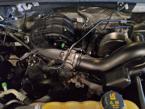 Used 2017 Ford F150 XL w/ Equipment Group 101A Mid RWD image 30