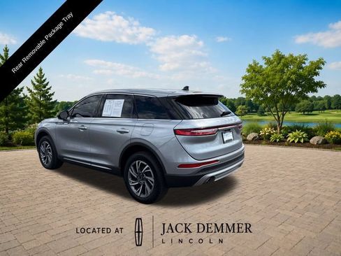 Certified 2024 Lincoln Corsair AWD w/ Rear Removable Package Tray image 4