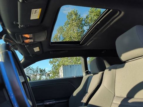Used 2009 Dodge Challenger R/T RWD image 5