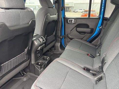 New 2026 Jeep Gladiator Rubicon image 25