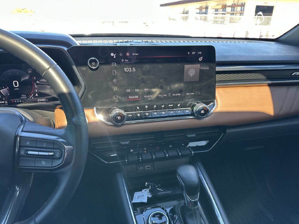 Certified 2023 GMC Canyon AT4 w/ Technology Package AWD/4WD image 13