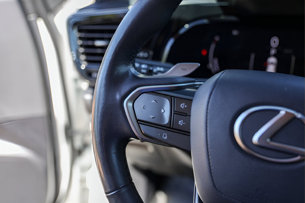 Used 2022 Lexus NX 350 AWD w/ Vision Package image 14