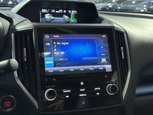 Used 2019 Subaru Crosstrek Hybrid w/ Moonroof Package w/Navigation AWD/4WD image 36