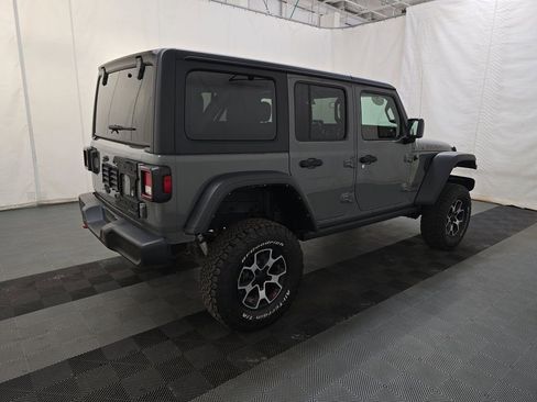 Used 2021 Jeep Wrangler Unlimited Rubicon w/ Cold Weather Group image 2