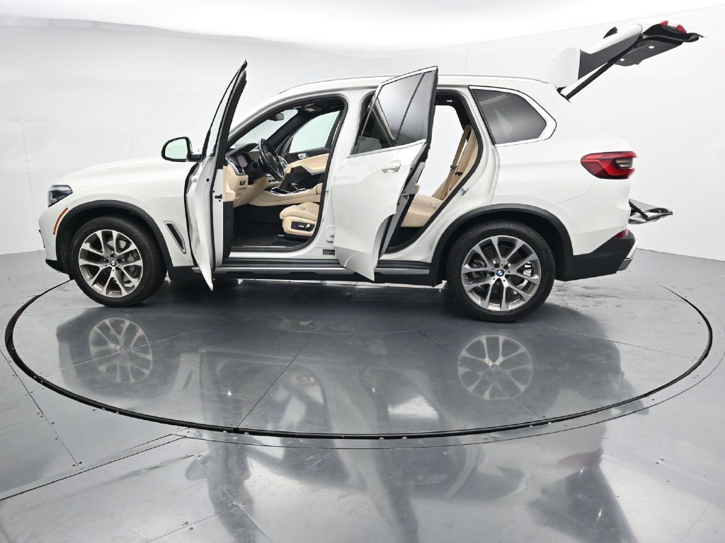 Used 2020 BMW X5 xDrive40i w/ Premium Package AWD/4WD image 28