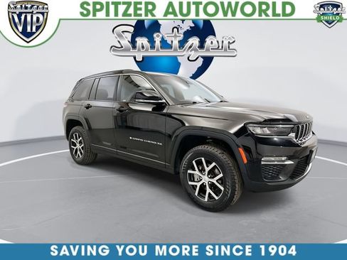 Used 2024 Jeep Grand Cherokee Limited w/ Trailer Tow Package AWD/4WD image 3