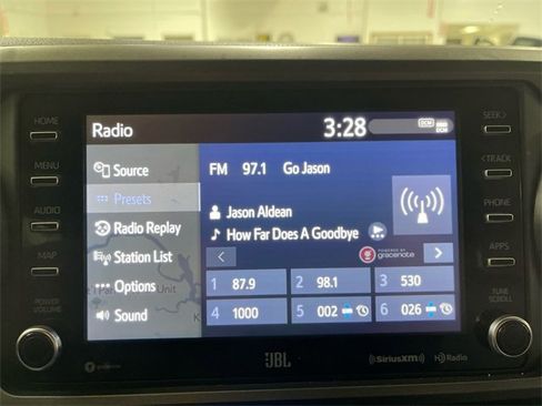 Used 2023 Toyota Tacoma TRD Sport image 16