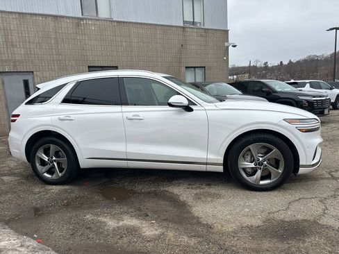 Used 2026 Genesis GV70 2.5T Advanced image 7