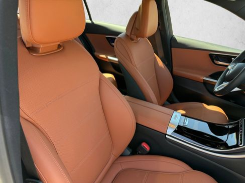 Certified 2026 Mercedes-Benz C 300 4MATIC Sedan image 27