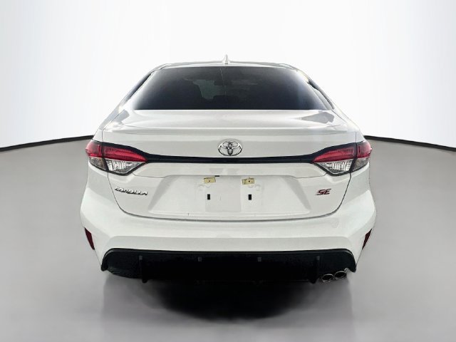 Used 2026 Toyota Corolla SE FWD image 7