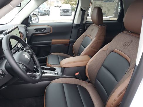 New 2025 Ford Bronco Sport Outer Banks w/ Outer Banks Tech Package+ image 7