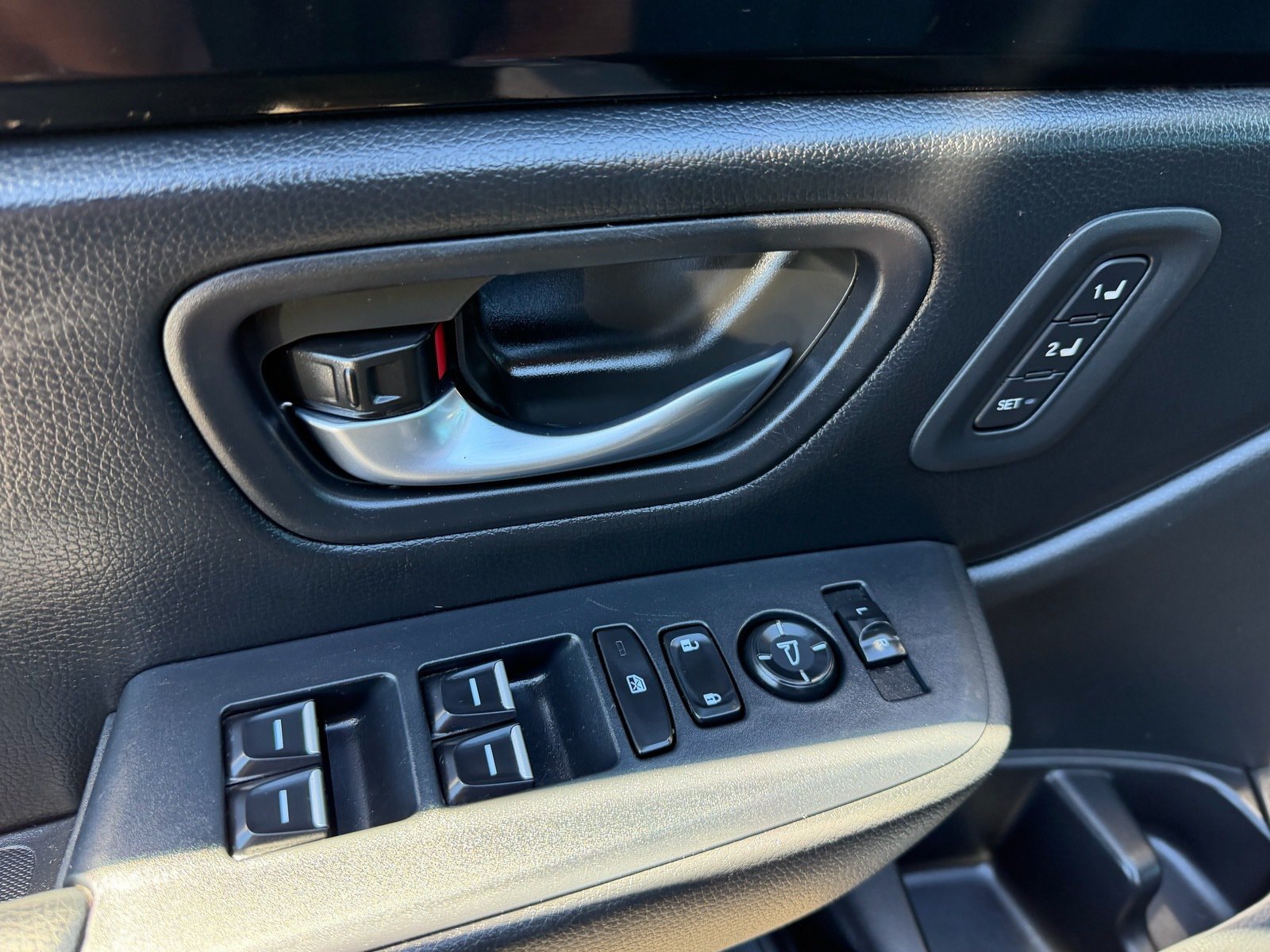 Used 2024 Honda Pilot Touring image 24