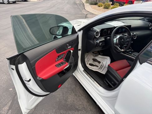 Certified 2022 Mercedes-Benz CLA 45 AMG 4MATIC image 18