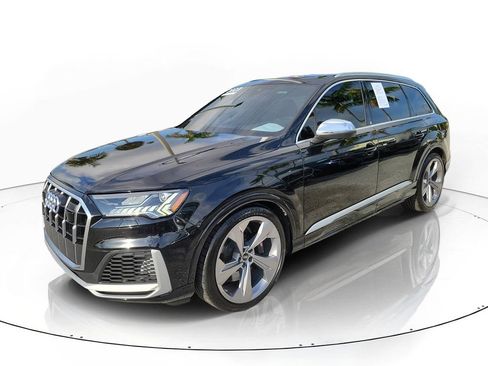 Certified 2023 Audi SQ7 Premium Plus AWD/4WD image 2