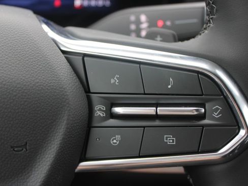 New 2026 Chevrolet Equinox LT FWD image 35