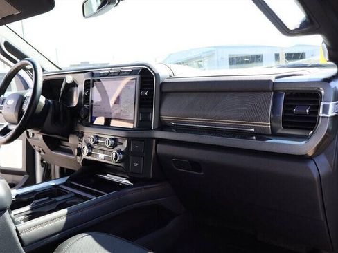 Used 2023 Ford F350 Platinum AWD/4WD image 34
