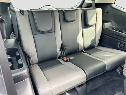 Used 2023 Subaru Ascent Onyx Edition image 27