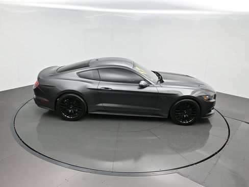 Used 2017 Ford Mustang GT Premium w/ GT Performance Package RWD image 41