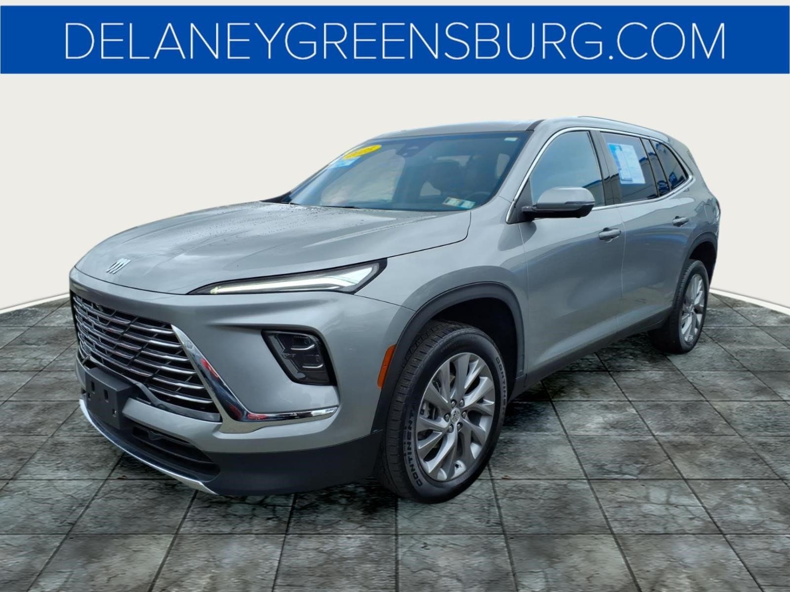 Used 2025 Buick Enclave Preferred AWD/4WD image 7