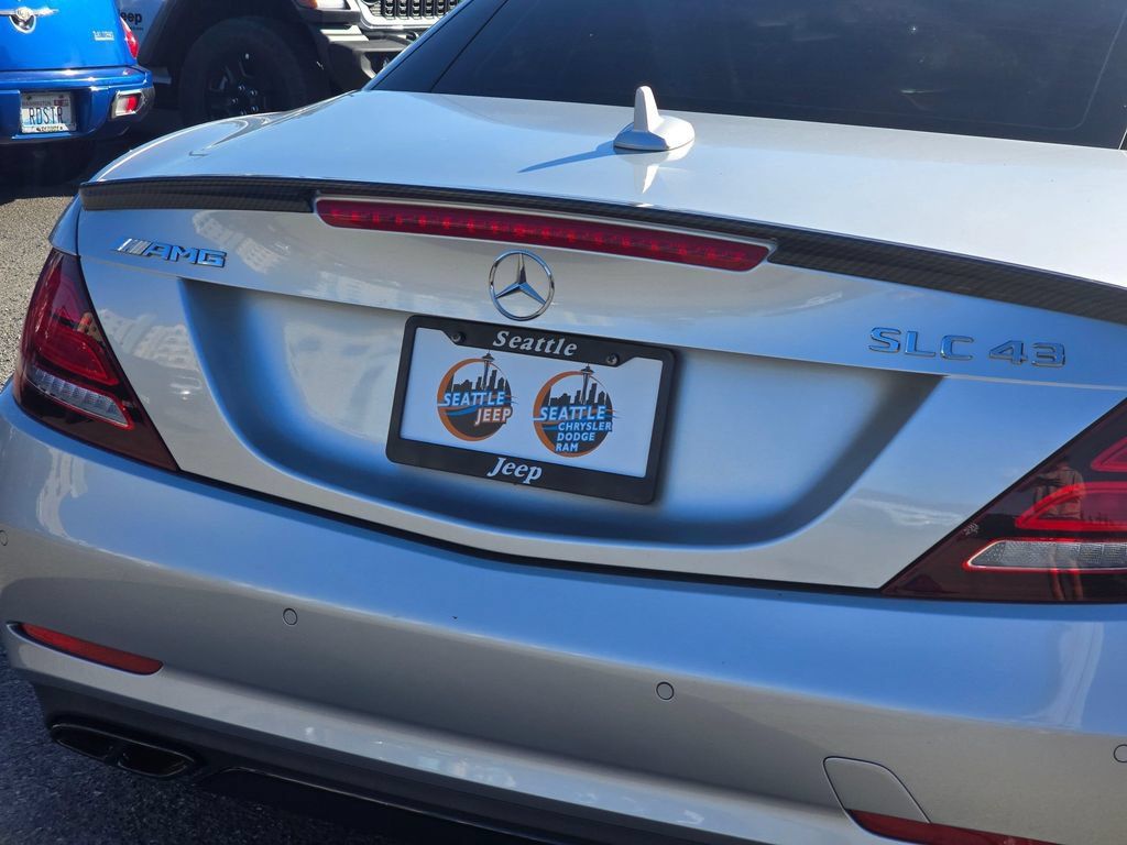 Used 2018 Mercedes-Benz SLC 43 AMG image 13