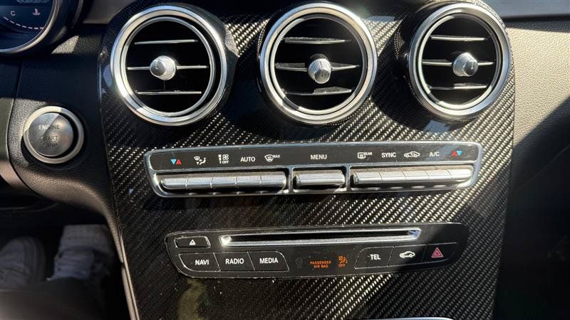 Used 2018 Mercedes-Benz GLC 63 AMG 4MATIC image 37