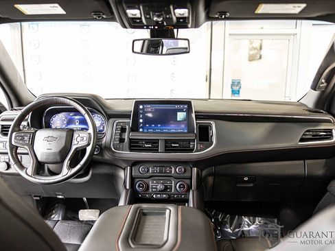 Used 2022 Chevrolet Suburban RST w/ Luxury Package image 38