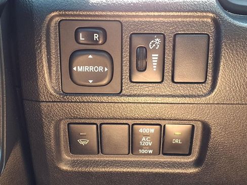 Used 2019 Toyota 4Runner TRD Off-Road AWD/4WD image 21