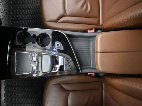 Used 2017 Audi Q7 3.0T Premium Plus image 37