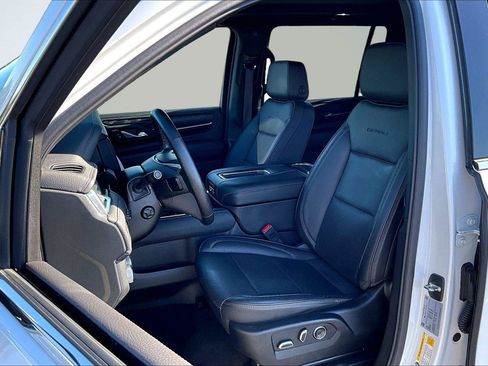 Used 2024 GMC Yukon XL Denali w/ Max Trailering Package AWD/4WD image 26