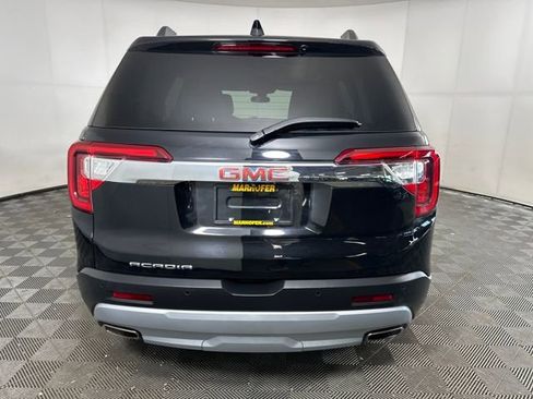 Used 2023 GMC Acadia SLE w/ Driver Convenience Package image 4