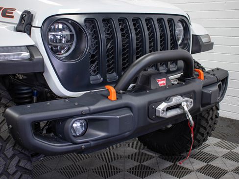Used 2021 Jeep Gladiator Mojave w/ Dual Top Group AWD/4WD image 12