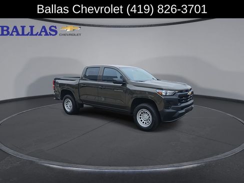 Certified 2023 Chevrolet Colorado W/T image 2