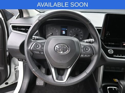 Used 2023 Toyota Corolla Cross LE w/ Moonroof Package AWD/4WD image 14