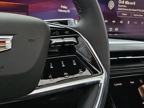 Certified 2026 Cadillac Escalade ESV Sport w/ LPO, ONYX Package image 23