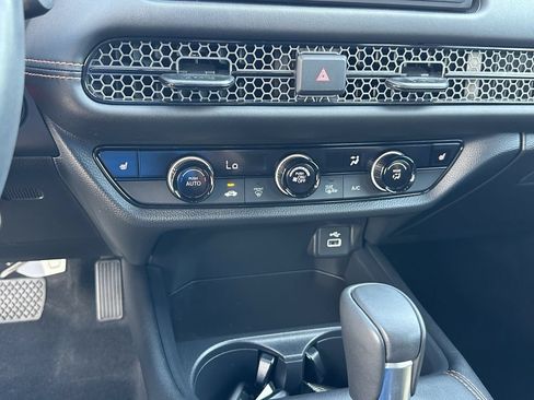 Used 2024 Honda HR-V Sport image 26