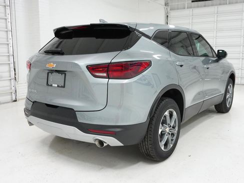 New 2026 Chevrolet Blazer LT image 5