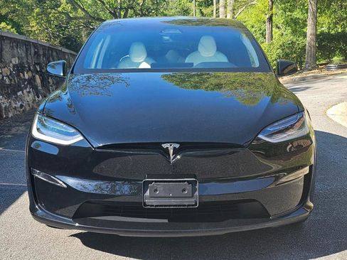 Used 2023 Tesla Model X image 7
