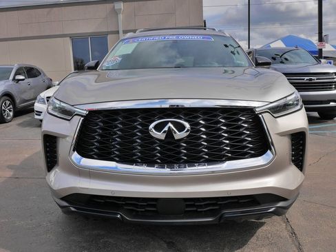 Used 2024 INFINITI QX60 Luxe w/ Vision Package image 2