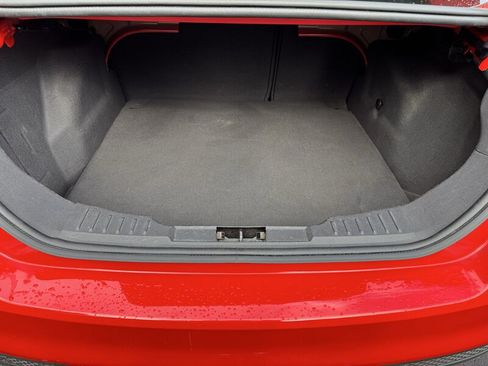 Used 2013 Ford Focus SE FWD image 16